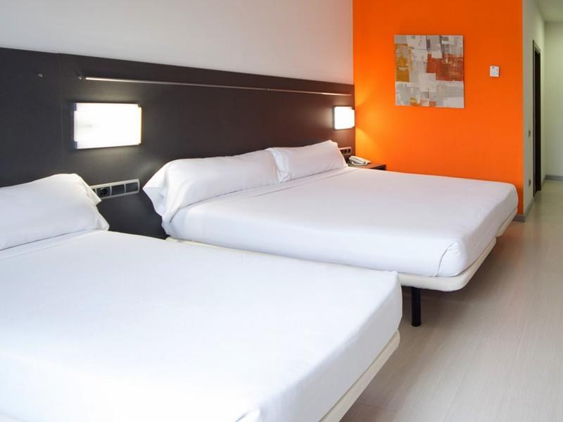 B&B Hotel Barcelona Rubí Εξωτερικό φωτογραφία