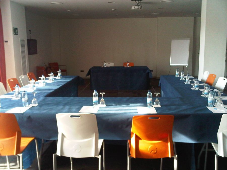 B&B Hotel Barcelona Rubí Εξωτερικό φωτογραφία