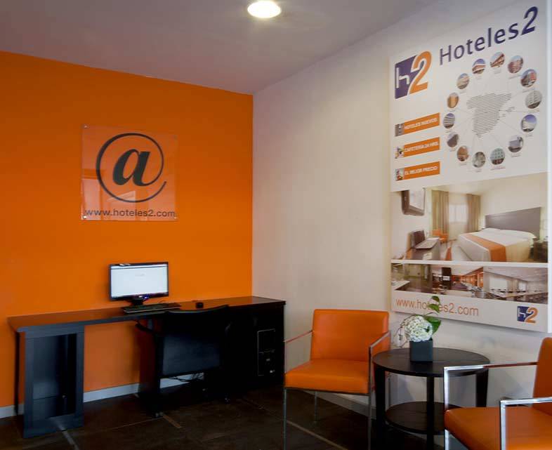 B&B Hotel Barcelona Rubí Εξωτερικό φωτογραφία